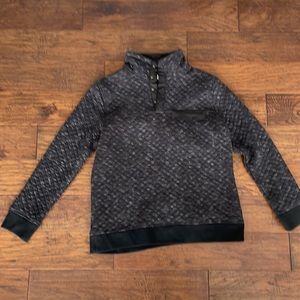 Black patterned sweatshirt